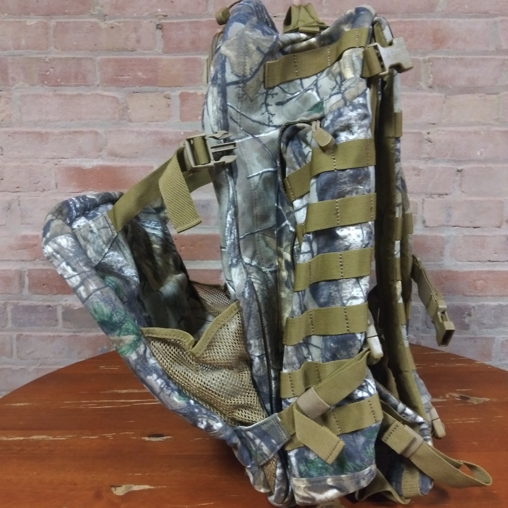 5.11 Tactical Camo Backpack with Olive/Tan MOLLE Straps - Picture 5 of 8